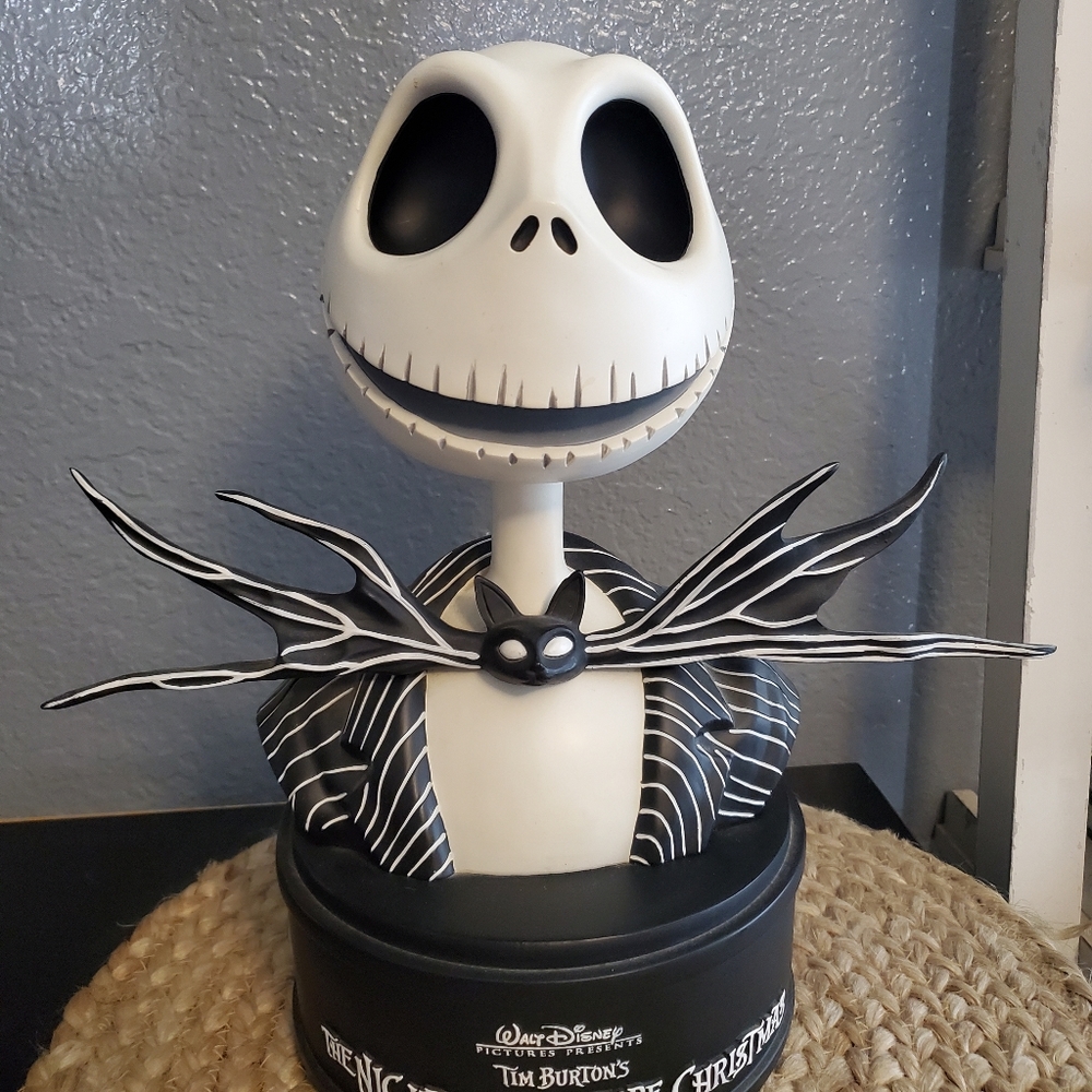 Nightmare before Christmas animated bust